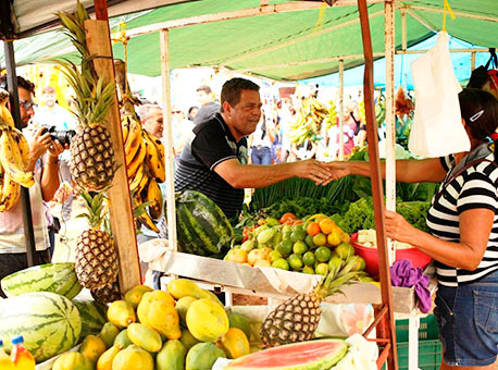 170918-politica-gladsoncameli-assessoriaparlamentar