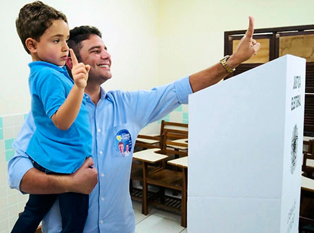 071018-politica-votogladson-cedida