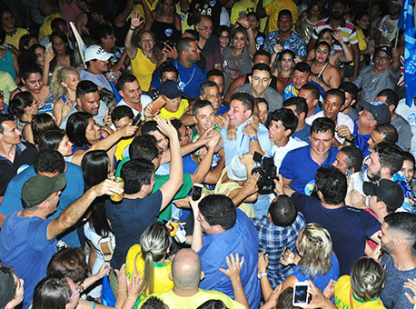 081018-politica-gladsoncameli-cleristonamorim