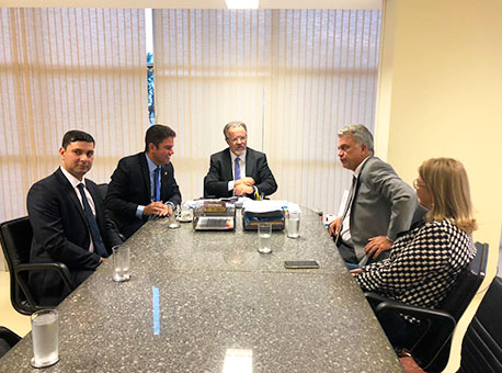 171018-politica-gladsoncameli-assessoria