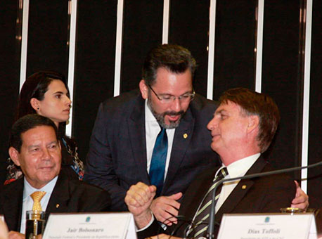 061118-politica-alanrickbolsonaro-cedida