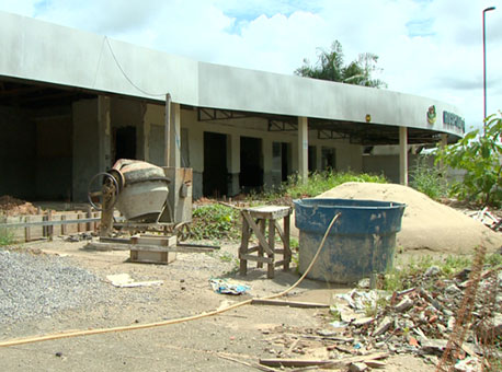 261118-politica-obrasinacabadas-tvgazeta2