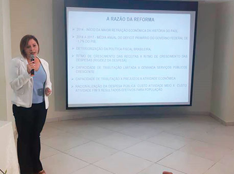 271118-politica-reformaadministrativa-adailsonoliveira