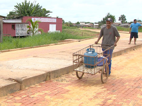 061218-politica-rendapobreza-tvgazeta