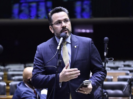 111218-politica-recurso-fnde