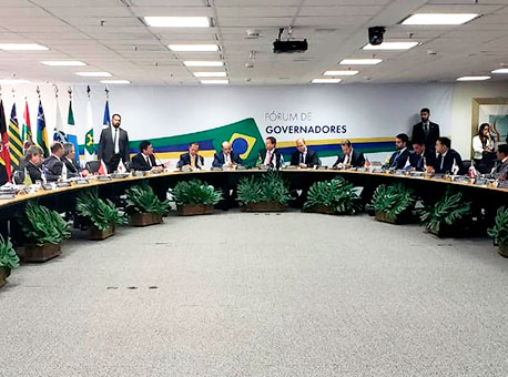 121218-politica-gladsoncameli-assessoriaparlamentar