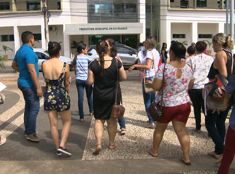 230119-politica-professores-exonerados