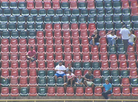 100419-jogos-estadiovazio