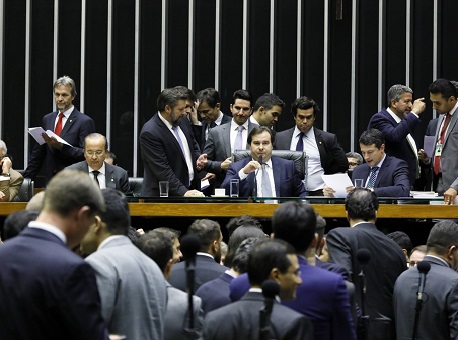 101019-votacao-pec-agentes