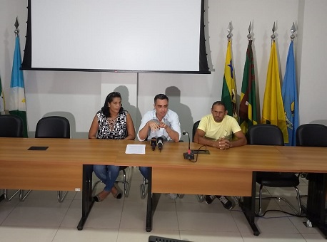 301019-coletiva-andrémaia