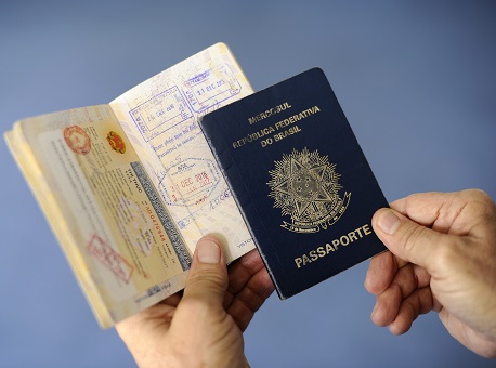 031219-pasaporte-gratuito-estudantes