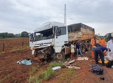 16042020-acidente-br-317