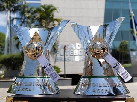 25-02-21-duas-taças-foto-certa