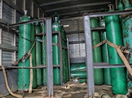 10-03-21-cilindros-de-oxigenio