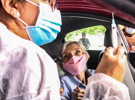 27-03-21 prefeitura-volta-atras-e-vacinação-de-idosos-acontece-neste-sabado
