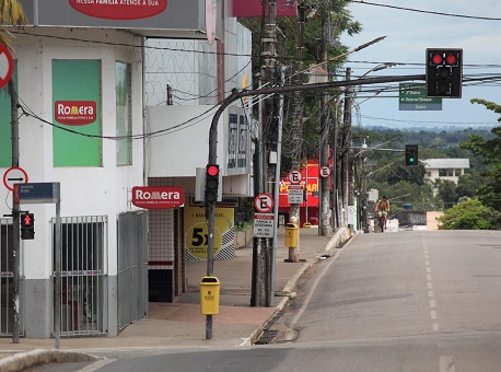 02-04-21-ruas-vazias