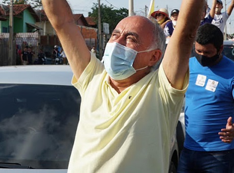 09-04-21 bocalom-decide-manter-igrejas-abertas-durante-finais-de-semana