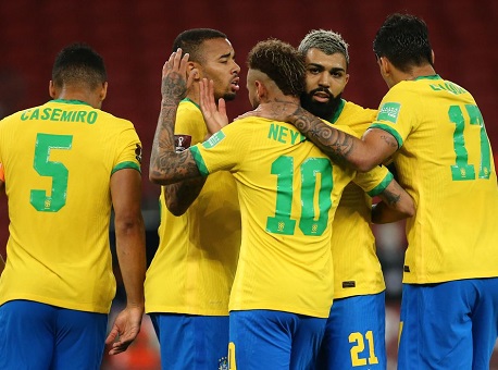 05-06-21-Brasil vence Equador