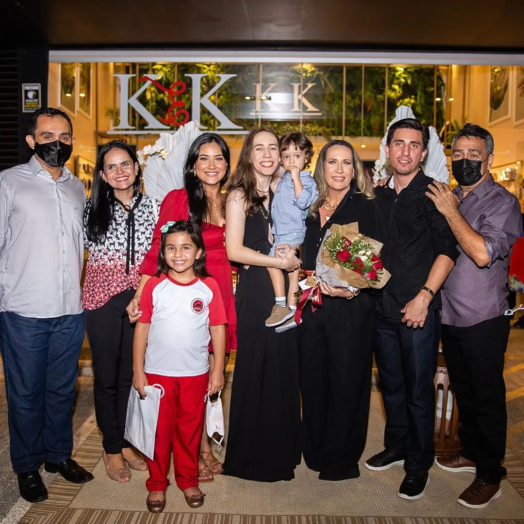 A empresaria com sua família