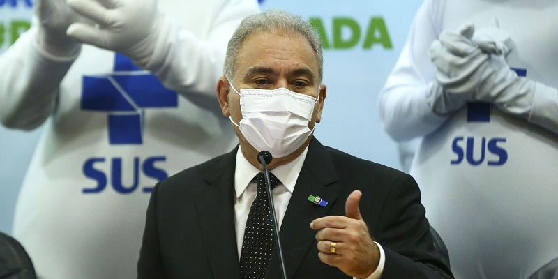 Covid-19: Ministério da Saúde reduz intervalo da dose de reforço e amplia público