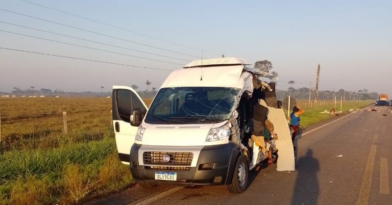 Motorista de van envolvido em acidente em Xapuri é diretor operacional da Cageacre