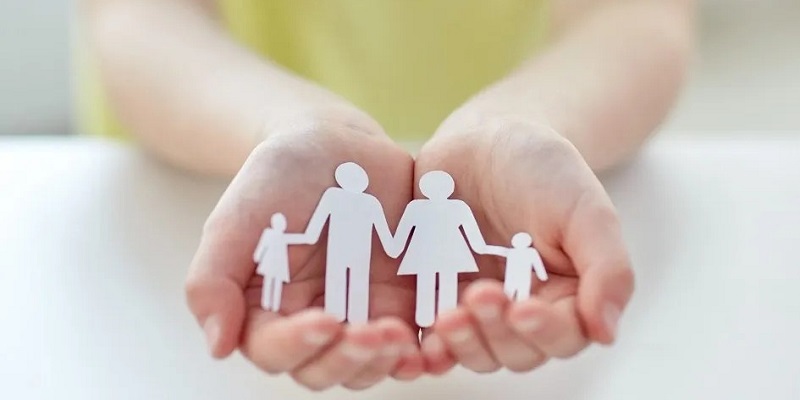 Bocalom sanciona lei que garante direito e proteção aos órfãos do feminicídio