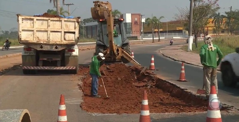 Prefeitura promete entregar ciclovia e canteiro da Via Chico Mendes até novembro