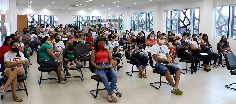 Senai abre quase 100 vagas para cursos gratuitos a beneficiários que moram no Rui Lino