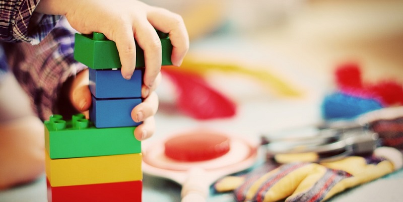 Dia das crianças: mais de 73% dos rio-branquenses expressam desejo em presentear os pequenos