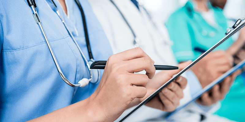 Médicos do Igesac entram em greve por tempo indeterminado