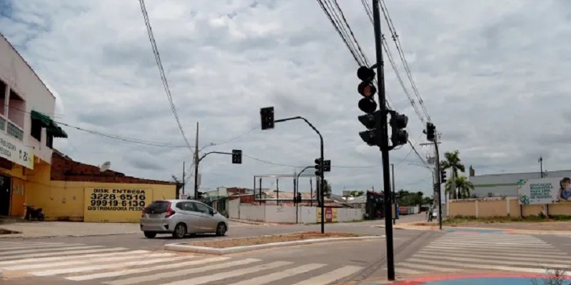 Prefeitura alerta que semáforos de algumas vias de Rio Branco estão inoperantes
