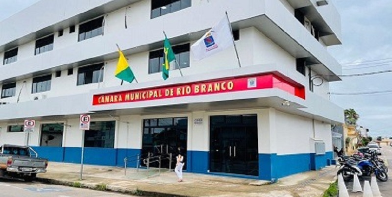 Câmara aguarda parecer para votar proposta de aumento de salário para vereadores de Rio Branco