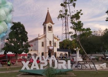 Primeiro tour literário do Acre percorre a cidade de Xapuri, que é retratada no livro Cinco Mortes Simples