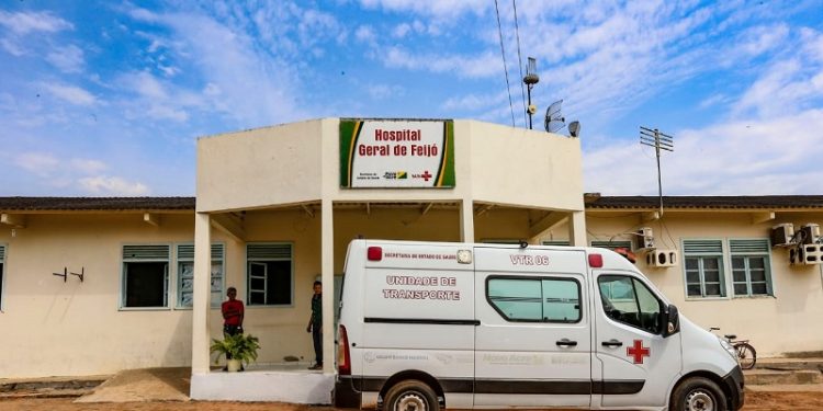 Após criminosos sequestrarem motorista de aplicativo, grupo tenta invadir hospital de Feijó