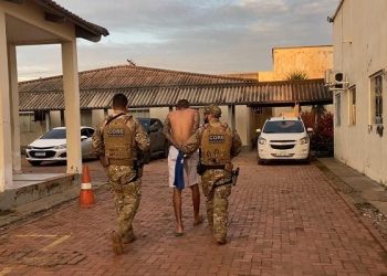 Operação Rapta cumpre 35 ordens judiciais e prende 20 pessoas por porte de entorpecentes