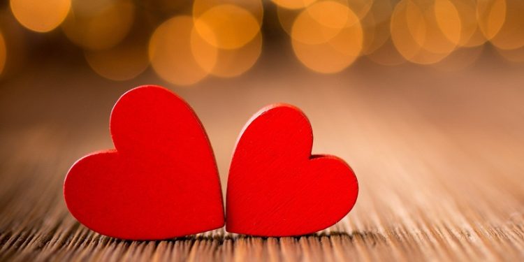 Dia dos Namorados: pesquisa revela alto índice de intenção de compra e preferências do público