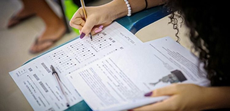 Inscrições para o Enem 2023 terminam nesta sexta-feira