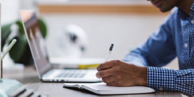 São oferecidos 600 cursos gratuitos de qualificação para mercado de trabalho no Acre; confira