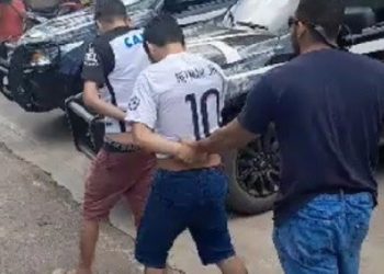 Dupla é presa acusada de homicídio no bairro Eldorado, em Rio Branco