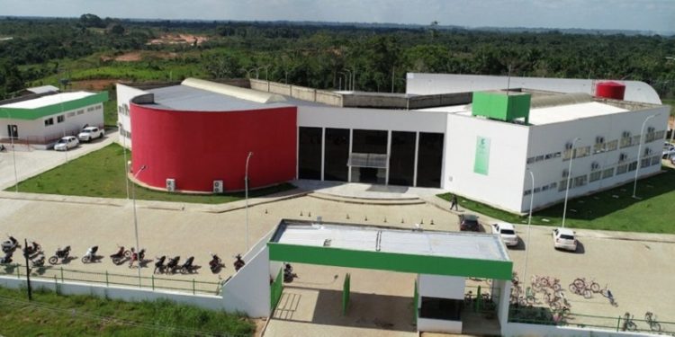 Ifac Sena Madureira abre inscrições de vagas remanescentes para cursos de graduação em física e zootecnia