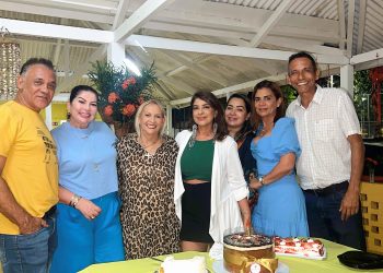 Cláudia Souza 17/04