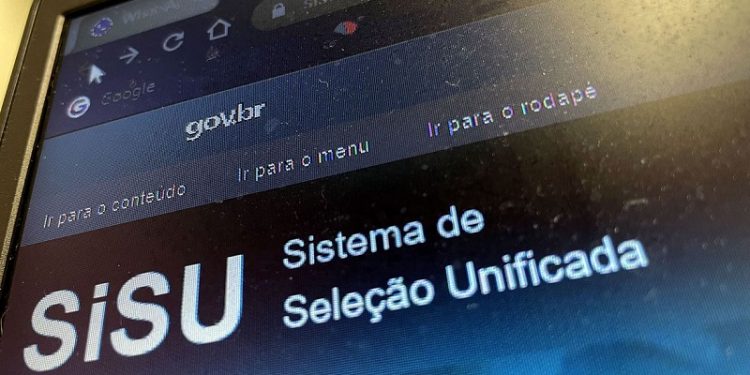 Inscrições para lista de espera do Sisu terminam nesta terça-feira
