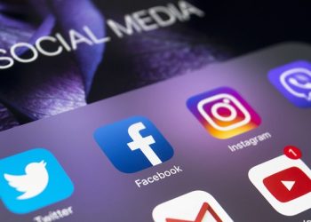 As desinfluenciadoras e o racismo recreativo nas redes sociais digitais