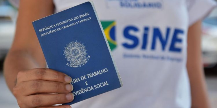 Sine Acre divulga nesta terça-feira mais de 84 vagas de emprego; confira