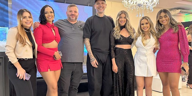 Cláudia Souza 04/08