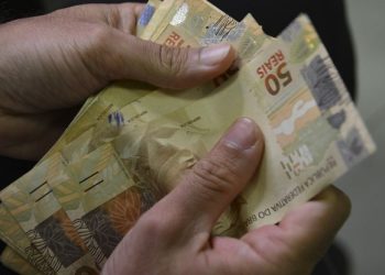 Receita Federal paga nesta quinta restituições do quarto lote do IRPF