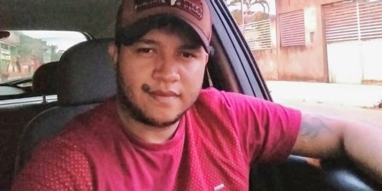 Motociclista que perdeu perna em acidente está na UTI e amigos divulgam Pix para doações