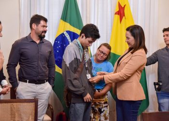 Carteira Estadual da Pessoa com Transtorno do Espectro Autista é lançada no Acre