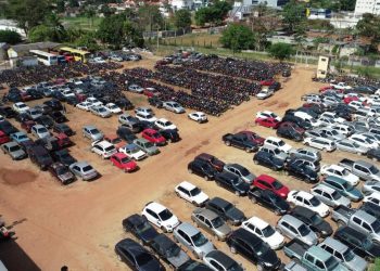 Detran anuncia leilão de mais de 300 veículos em Rio Branco