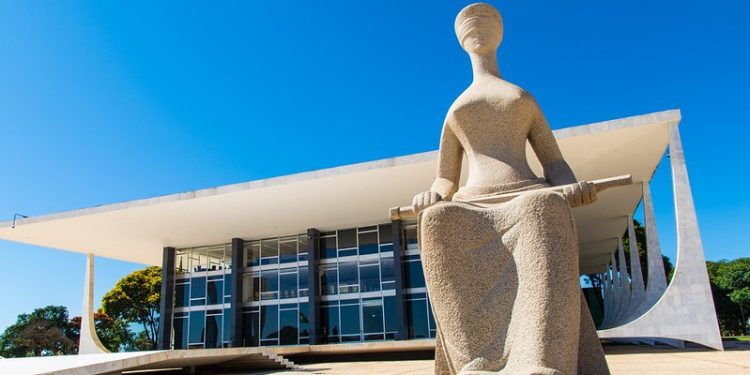 Primeiro réu do 8 de janeiro é condenado a 17 anos de prisão pelo STF